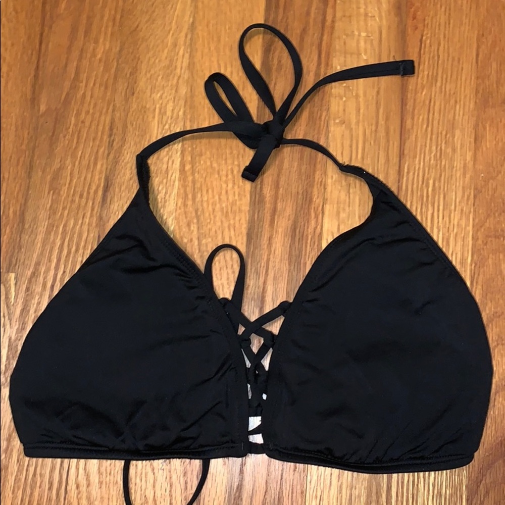 Black bikini top